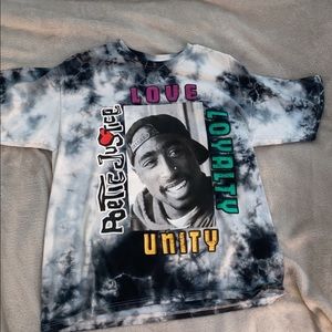 tupac graphic tye dye tee